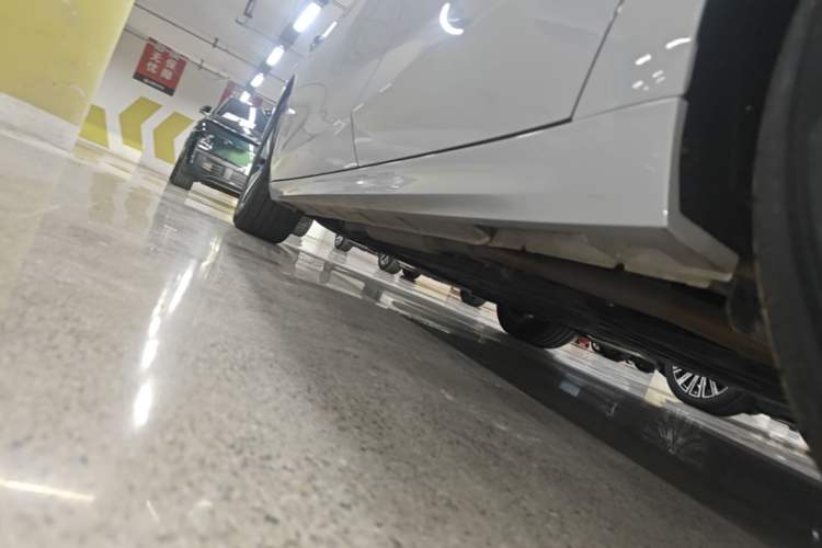 Used Geely Galaxy A7 2025 Model EM-i 150km Exploration+ Edition Left Side Sill