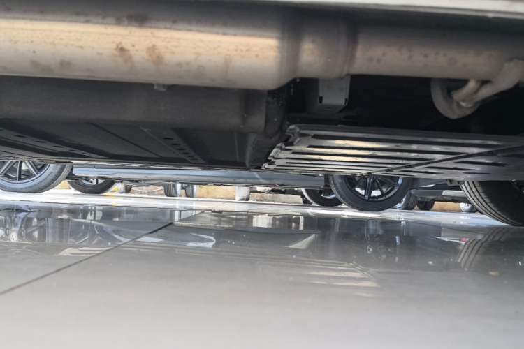 Used Geely Galaxy A7 2025 Model EM-i 70km Exploration Edition Left Side Sill