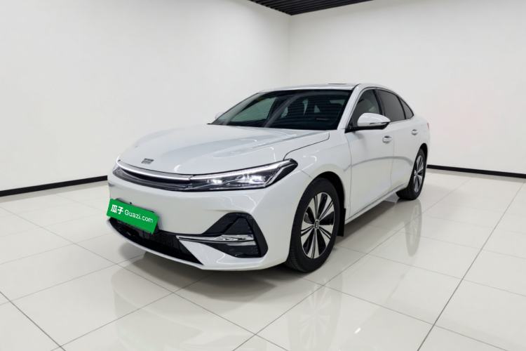 Geely Galaxy A7 2025 Model EM-i 150km Prestige Edition