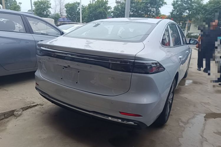 Used Geely Galaxy A7 2025 Model EM-i 150km Prestige Edition Rear Right 45 Deg