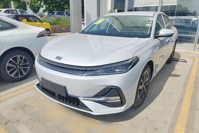 Used Geely Galaxy A7 2025 Model EM-i 70km Luxury Edition