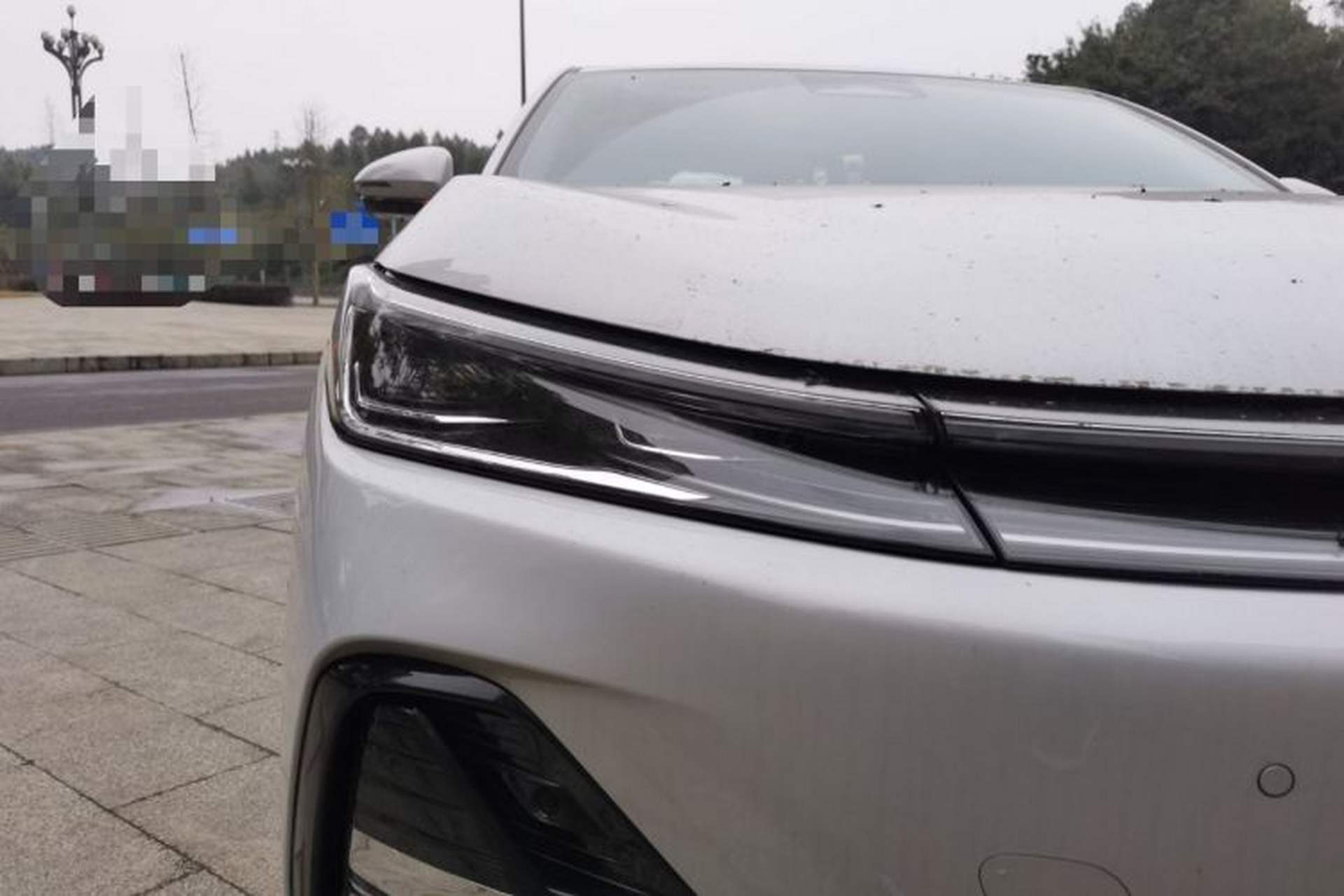 Used Geely Galaxy A7 2025 Model EM-i 70km Exploration Edition Right Front Headlight