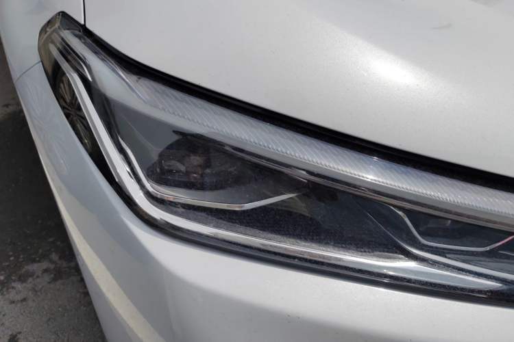 Used Geely Galaxy A7 2025 Model EM-i 150km Exploration+ Edition Right Front Headlight