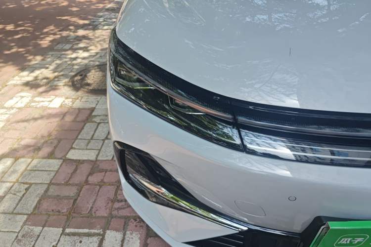 Used Geely Galaxy A7 2025 Model EM-i 150km Exploration+ Edition Right Front Headlight