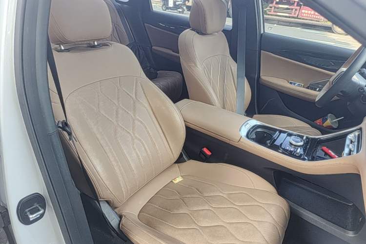 Used Geely Galaxy A7 2025 Model EM-i 150km Exploration+ Edition Right Front Seat