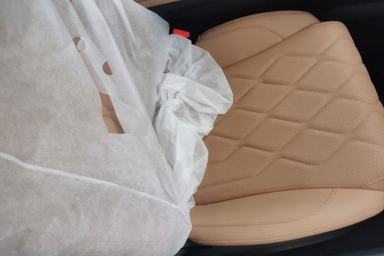 Used Geely Galaxy A7 2025 Model EM-i 150km Prestige Edition Right Front Seat