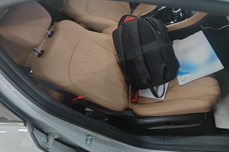Used Geely Galaxy A7 2025 Model EM-i 150km Exploration+ Edition Right Front Seat