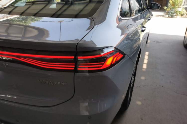 Used Geely Galaxy A7 2025 Model EM-i 150km Exploration+ Edition Right Rear Taillight