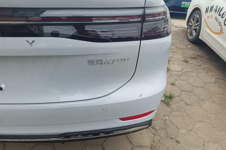 Used Geely Galaxy A7 2025 Model EM-i 150km Prestige Edition Right Rear Taillight