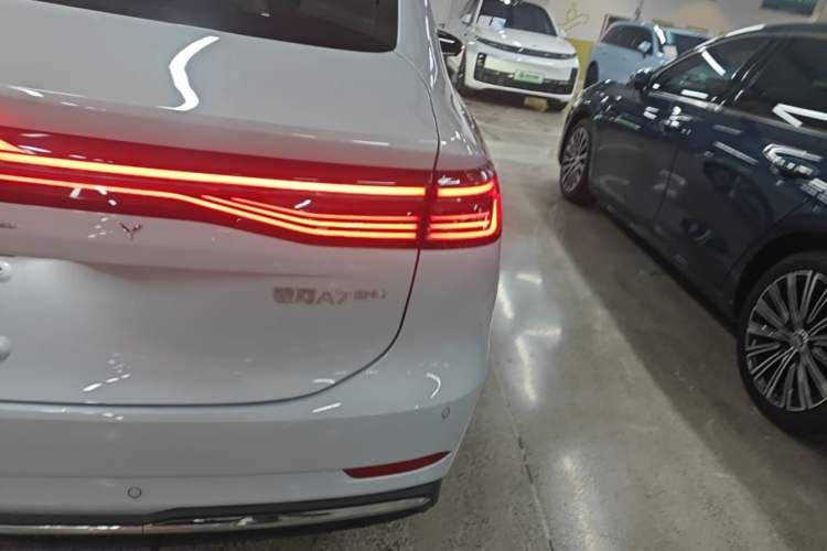 Used Geely Galaxy A7 2025 Model EM-i 150km Exploration+ Edition Right Rear Taillight