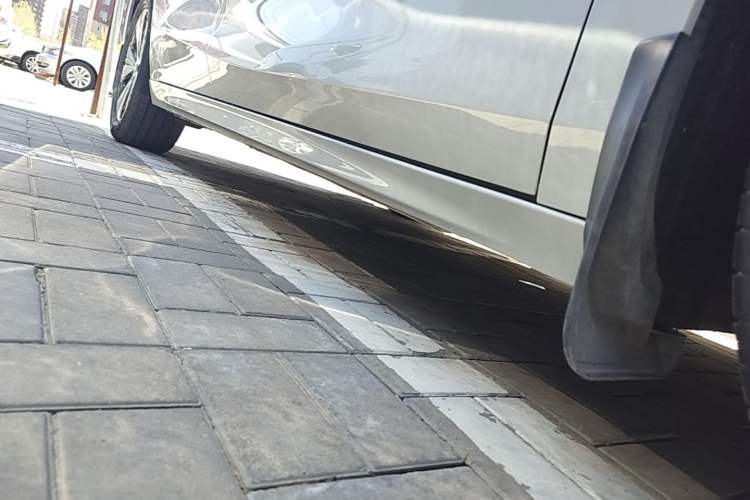 Used Geely Galaxy A7 2025 Model EM-i 150km Exploration+ Edition Right Side Sill