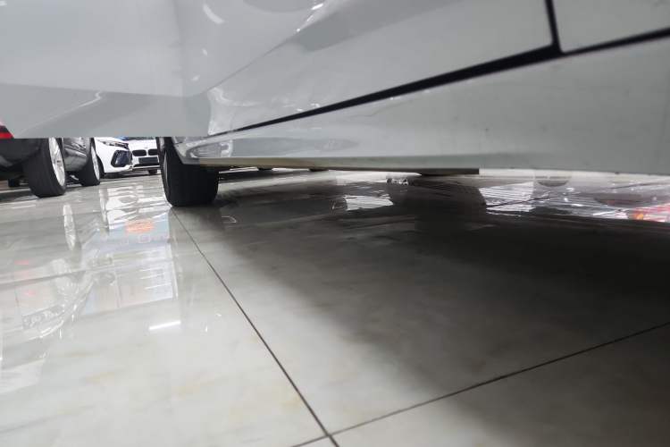 Used Geely Galaxy A7 2025 Model EM-i 150km Exploration+ Edition Right Side Sill