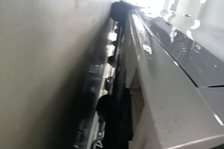 Used Geely Galaxy A7 2025 Model EM-i 150km Exploration+ Edition Right Side Sill