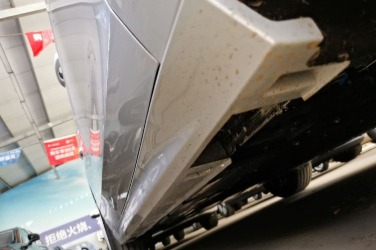 Used Geely Galaxy A7 2025 Model EM-i 150km Prestige Edition Right Side Sill