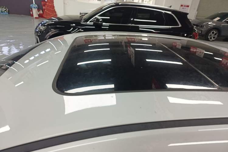 Used Geely Galaxy A7 2025 Model EM-i 150km Starship Edition Roof