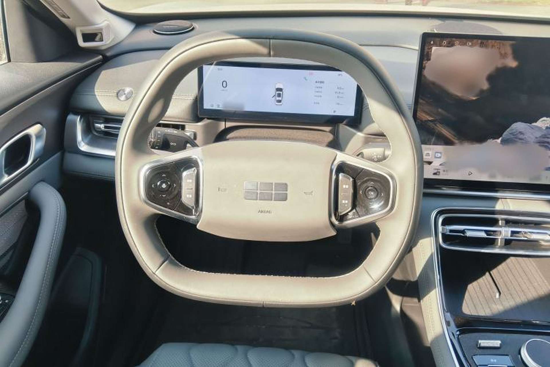 Used Geely Galaxy A7 2025 Model EM-i 150km Long-Distance Edition Steering Wheel