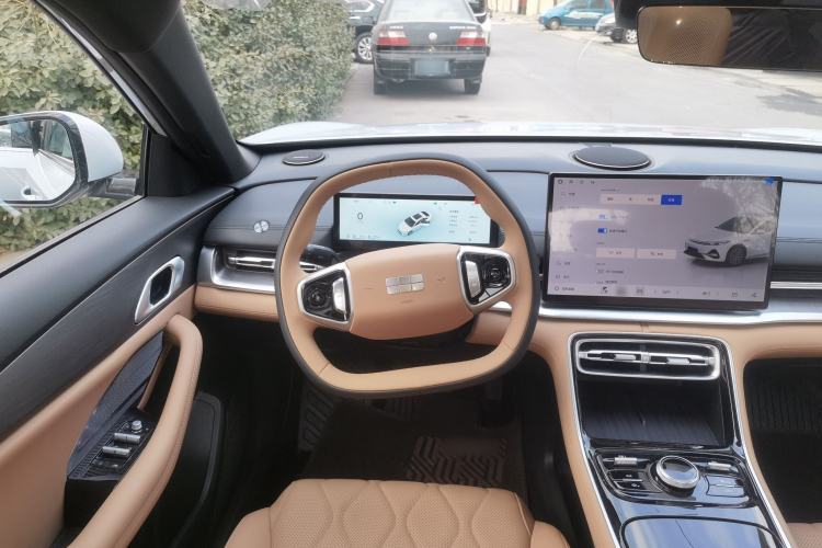 Used Geely Galaxy A7 2025 Model EM-i 150km Prestige Edition Steering Wheel