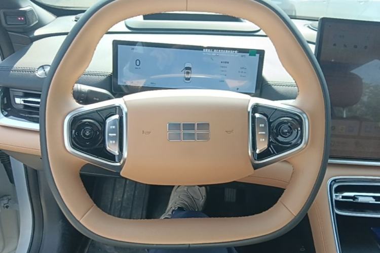 Used Geely Galaxy A7 2025 Model EM-i 150km Starship Edition Steering Wheel
