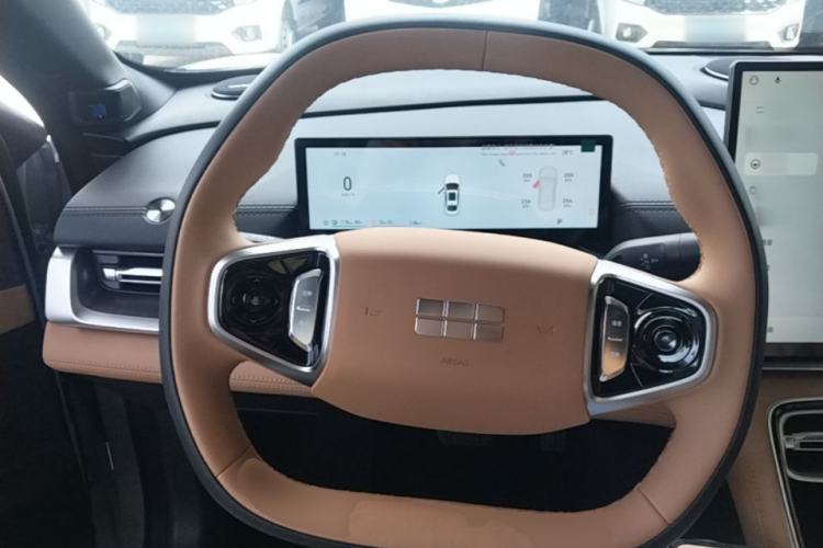 Used Geely Galaxy A7 2025 Model EM-i 150km Long-Distance Edition Steering Wheel