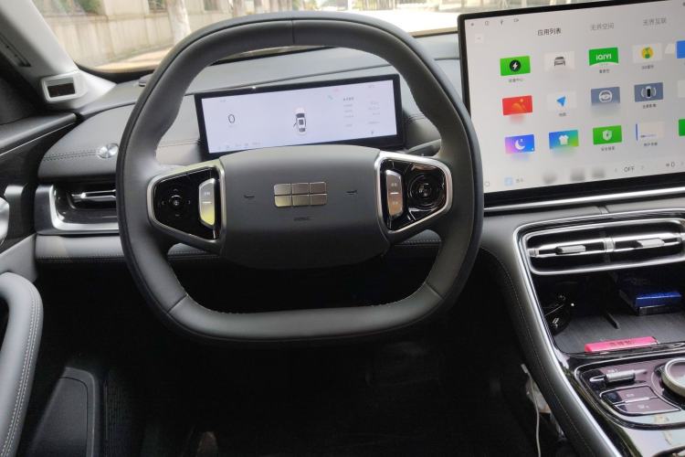 Used Geely Galaxy A7 2025 Model EM-i 70km Exploration Edition Steering Wheel