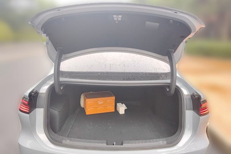 Used Geely Galaxy A7 2025 Model EM-i 70km Luxury Edition Trunk