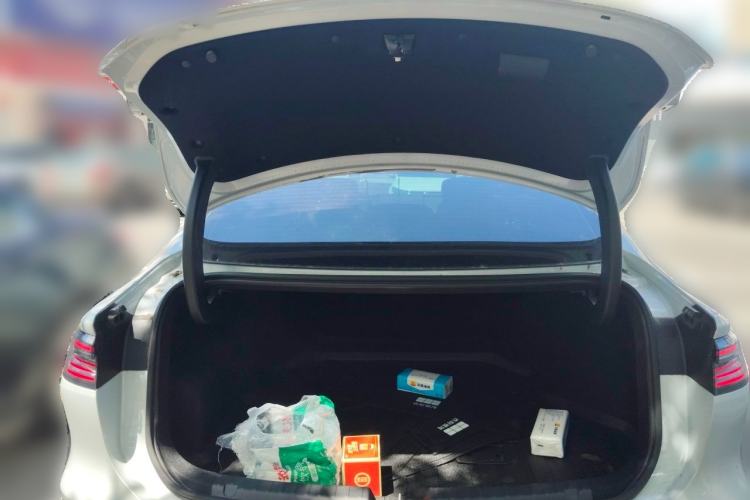 Used Geely Galaxy A7 2025 Model EM-i 150km Starship Edition Trunk