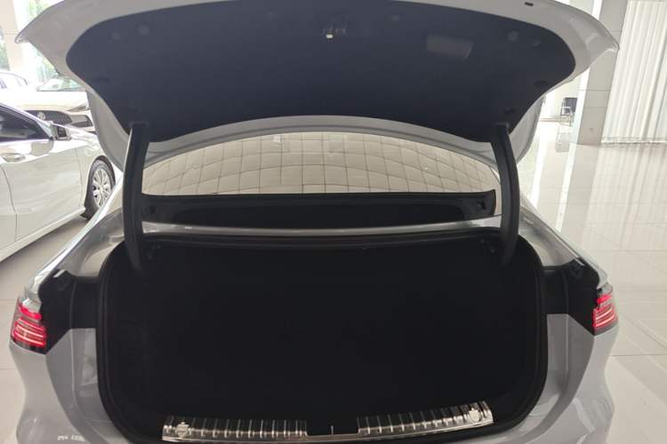 Used Geely Galaxy A7 2025 Model EM-i 70km Exploration Edition Trunk