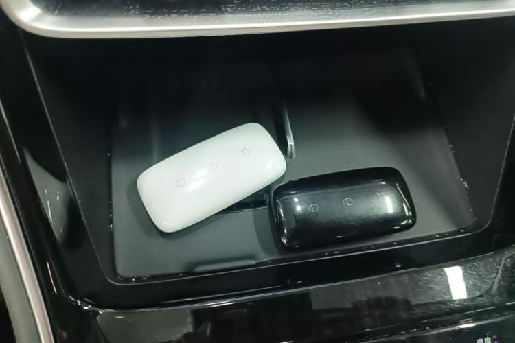 Used Geely Galaxy A7 2025 Model EM-i 150km Starship Edition Vehicle Key