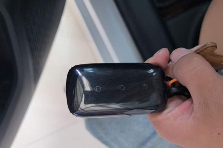 Used Geely Galaxy A7 2025 Model EM-i 70km Exploration Edition Vehicle Key