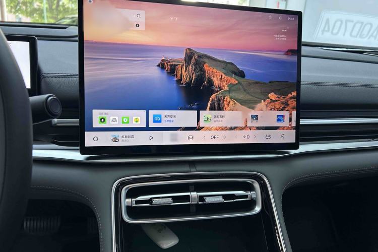 Used Geely Galaxy A7 2025 Model EM-i 150km Exploration+ Edition Audio And AC Panel
