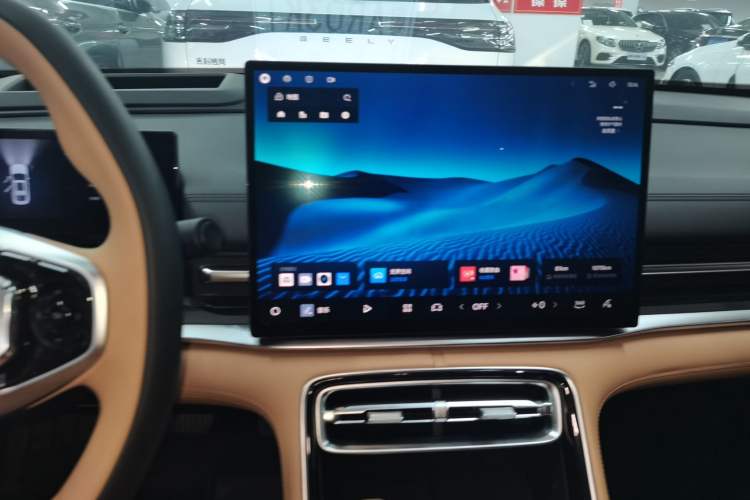 Used Geely Galaxy A7 2025 Model EM-i 150km Exploration+ Edition Audio And AC Panel