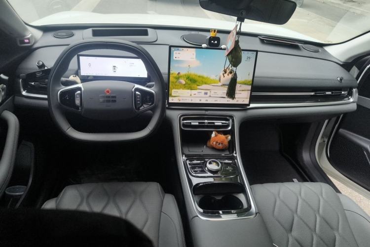 Used Geely Galaxy A7 2025 Model EM-i 150km Exploration+ Edition Center Console