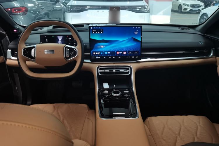 Used Geely Galaxy A7 2025 Model EM-i 150km Exploration+ Edition Center Console