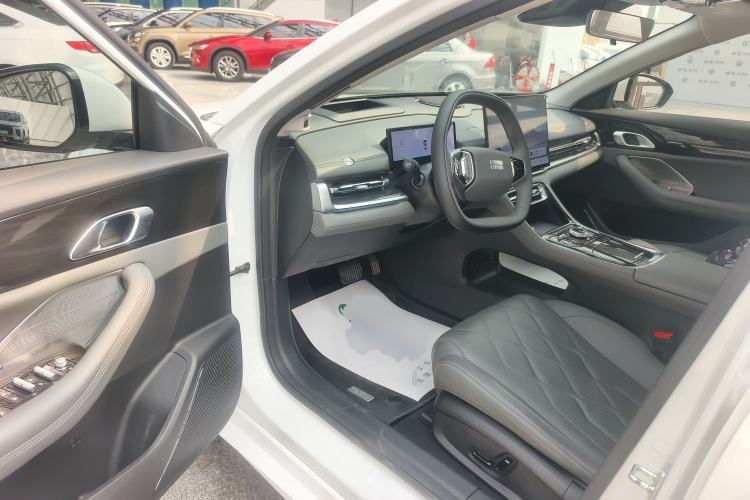 Used Geely Galaxy A7 2025 Model EM-i 150km Exploration+ Edition Driver Seat