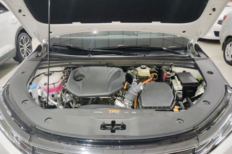 Used Geely Galaxy A7 2025 Model EM-i 70km Launch Edition Engine Bay
