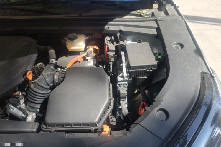 Used Geely Galaxy A7 2025 Model EM-i 150km Prestige Edition Engine Bay Left
