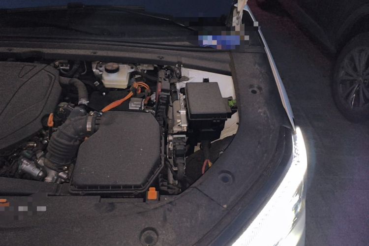 Used Geely Galaxy A7 2025 Model EM-i 150km Long-Distance Edition Engine Bay Left