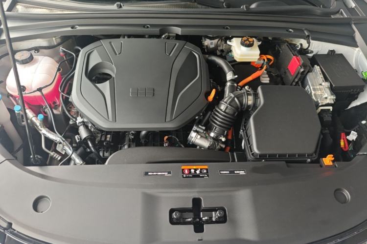 Used Geely Galaxy A7 2025 Model EM-i 150km Starship Edition Engine Bay