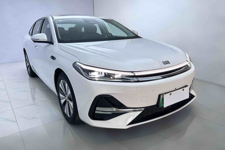 Used Geely Galaxy A7 2025 Model EM-i 150km Exploration+ Edition Exterior 2