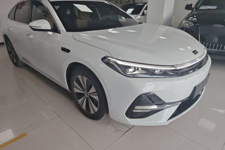 Used Geely Galaxy A7 2025 Model EM-i 150km Exploration+ Edition Exterior 2