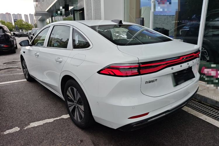 Used Geely Galaxy A7 2025 Model EM-i 150km Long-Distance Edition Exterior 2
