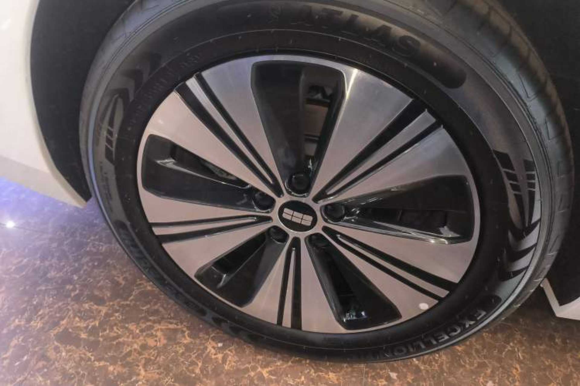 Used Geely Galaxy A7 2025 Model EM-i 150km Exploration+ Edition Exterior 5