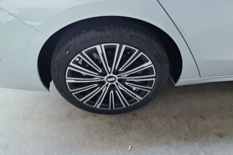 Used Geely Galaxy A7 2025 Model EM-i 150km Starship Edition Exterior 5