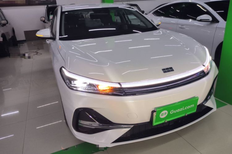 Used Geely Galaxy A7 2025 Model EM-i 70km Luxury Edition Front