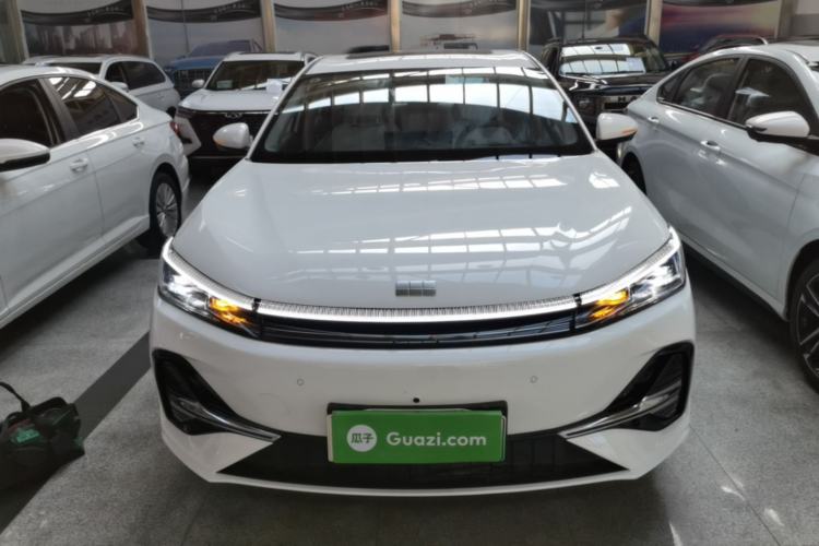 Used Geely Galaxy A7 2025 Model EM-i 150km Starship Edition Front