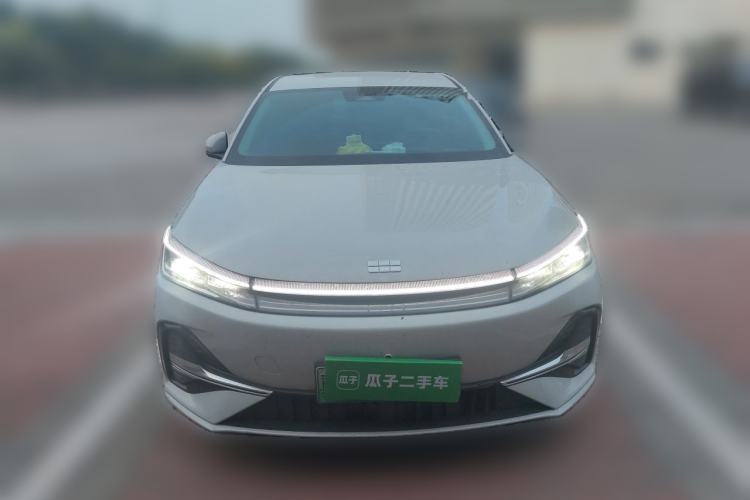 Used Geely Galaxy A7 2025 Model EM-i 70km Luxury Edition Front