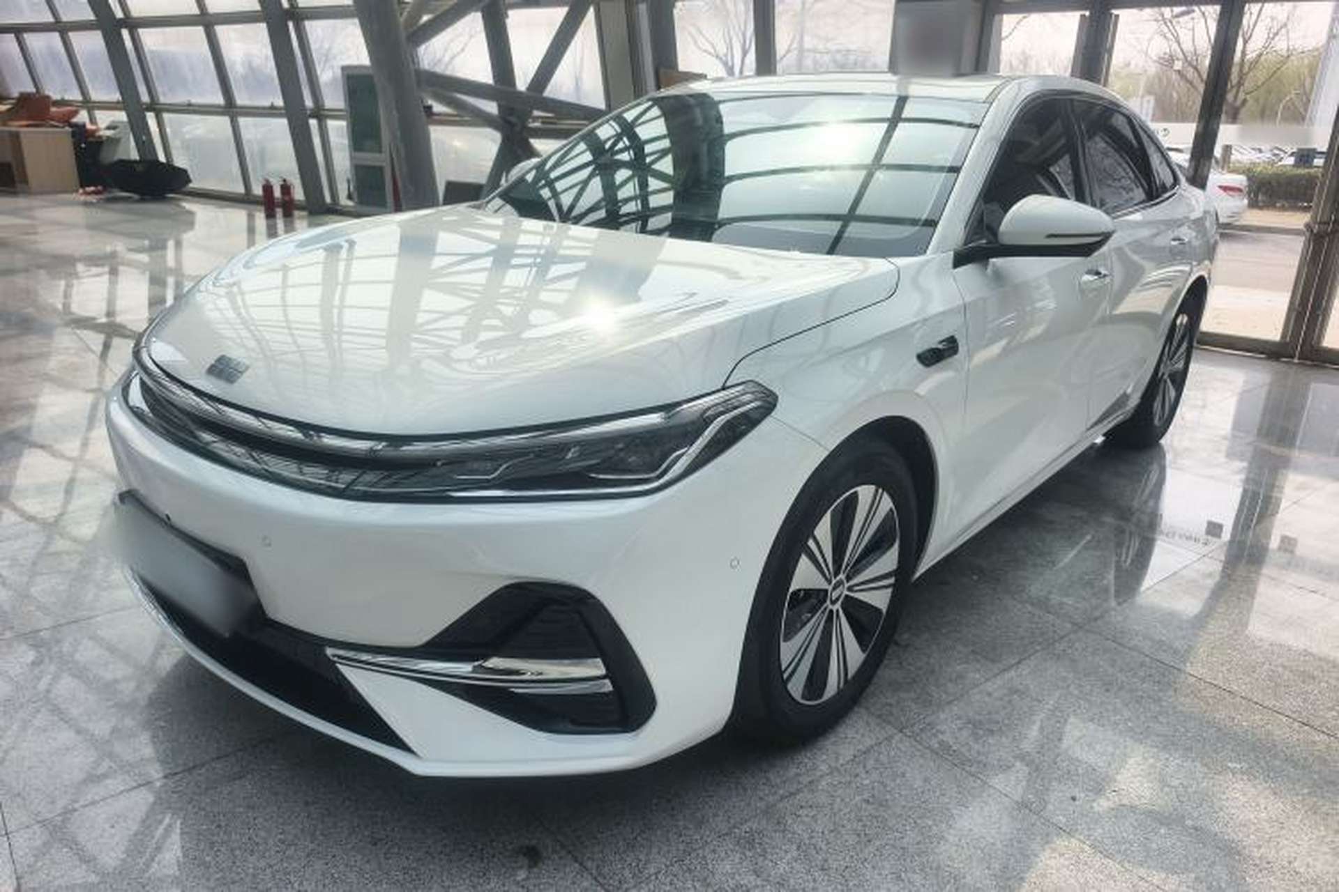 Used Geely Galaxy A7 2025 Model EM-i 150km Exploration+ Edition Front Left 45 Deg