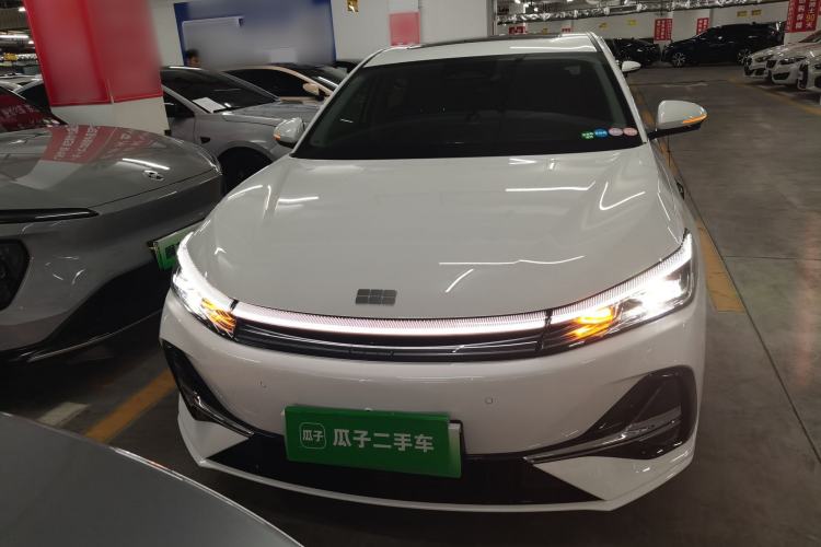 Used Geely Galaxy A7 2025 Model EM-i 150km Long-Distance Edition Front