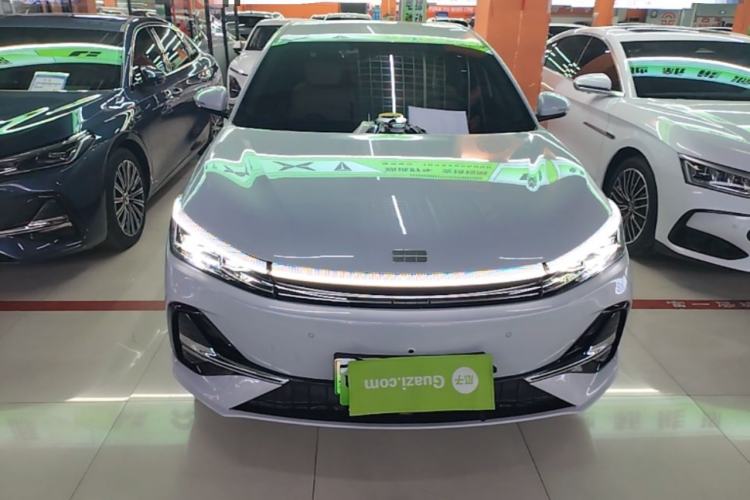 Used Geely Galaxy A7 2025 Model EM-i 70km Launch Edition Front
