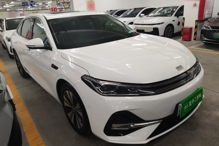 Used Geely Galaxy A7 2025 Model EM-i 150km Long-Distance Edition Front Right 45 Deg